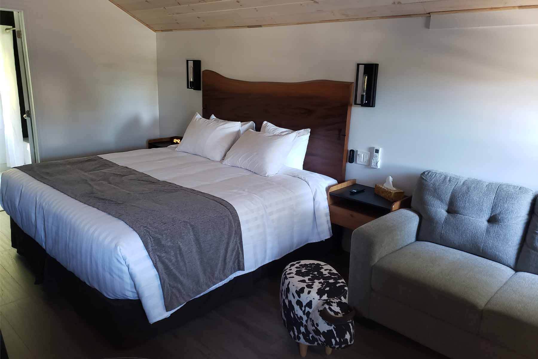 Tobermory Motel